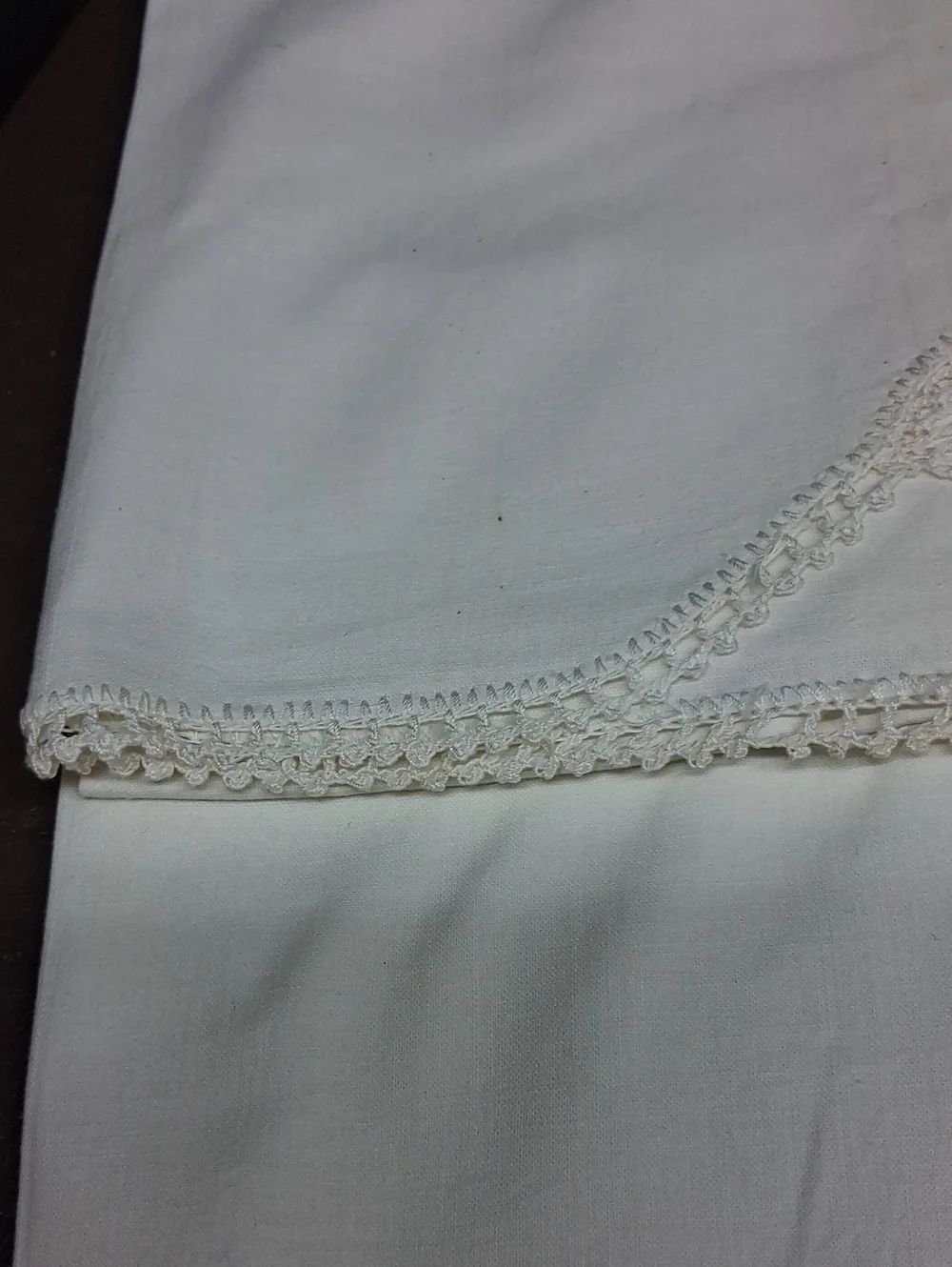 Vtg. Pillowcases Tatted purple & yellow flowers & white lace cottage core estate